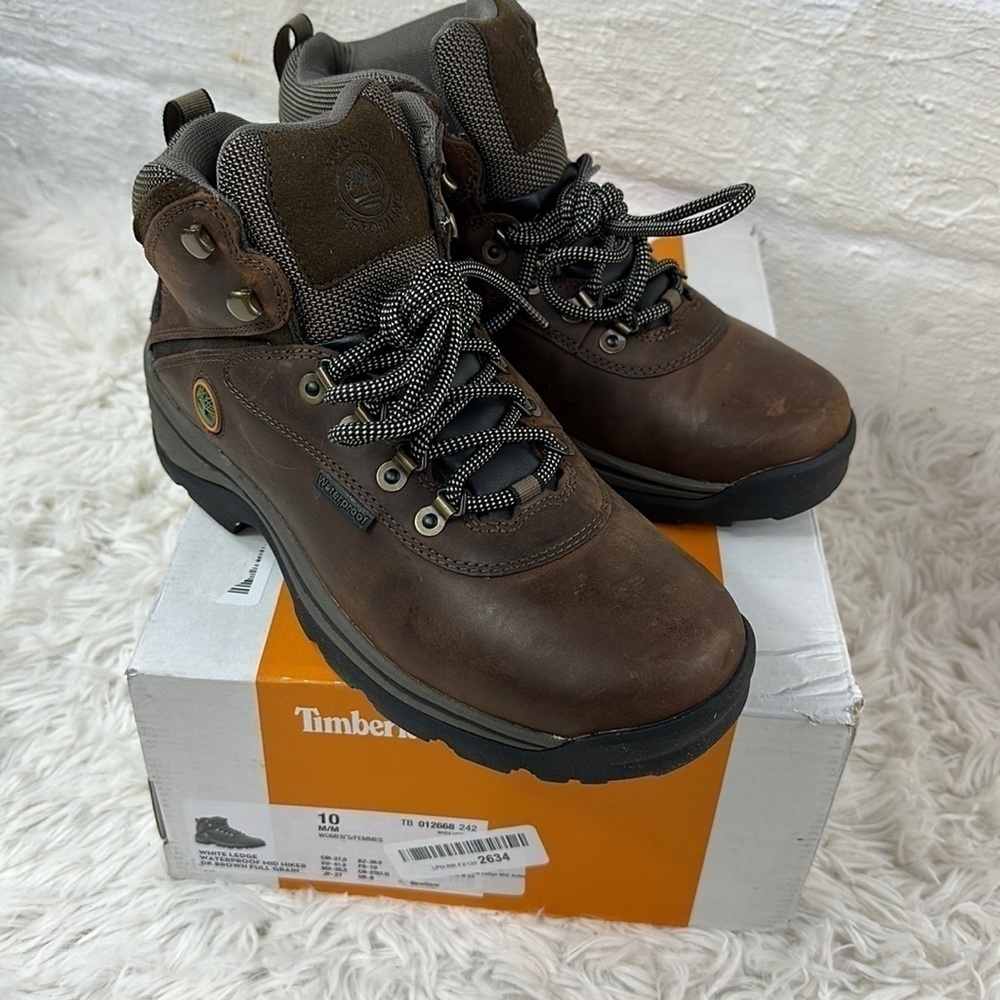 NIB Timberland White Ledge Mid Ankle Boot Dark Brown